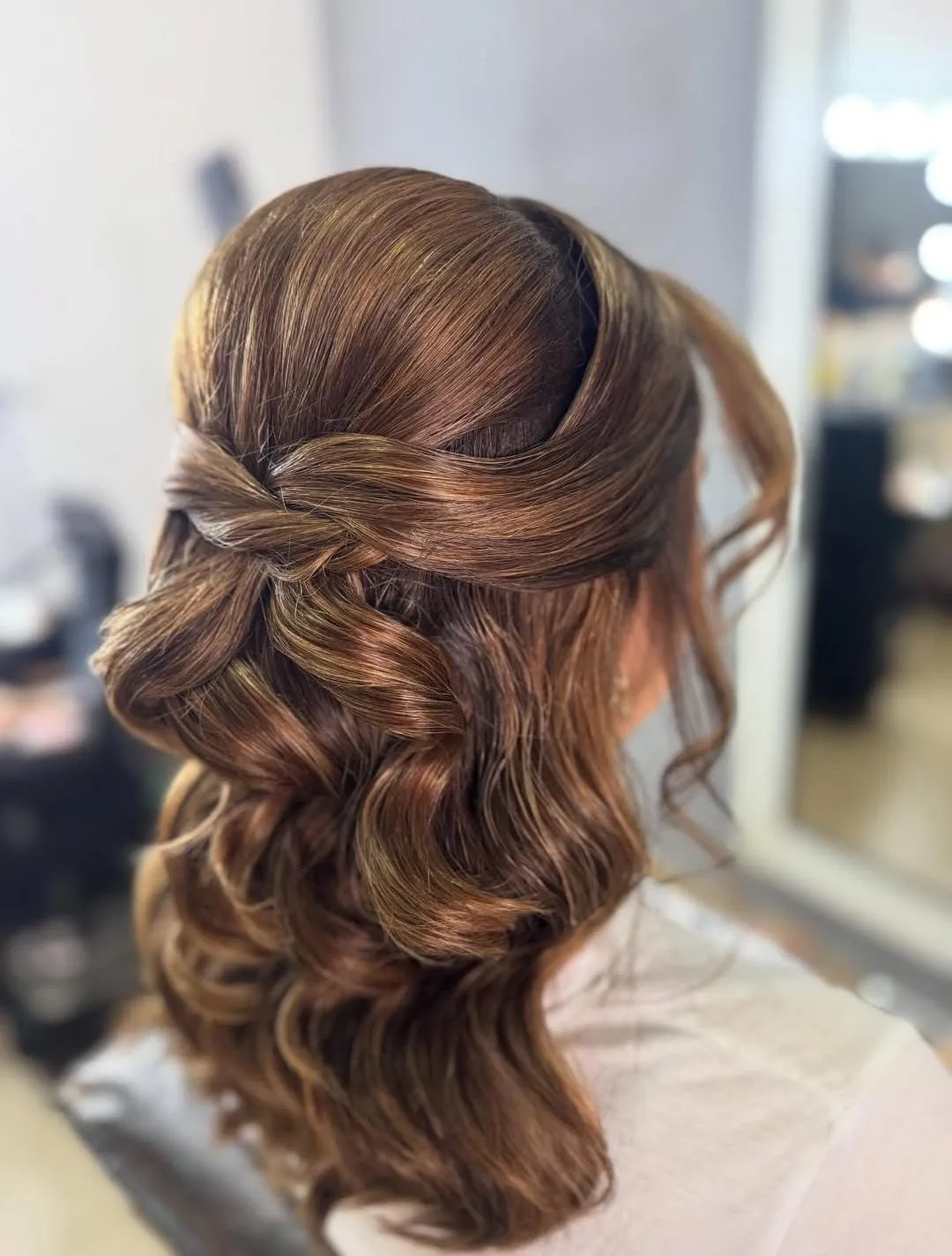 Peinados <br /> & Estilo